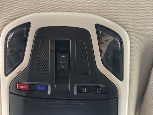 Used 2021 Subaru Outback Limited image 27