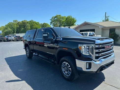 Used 2022 GMC Sierra 2500 SLE w/ SLE Convenience Package image 3