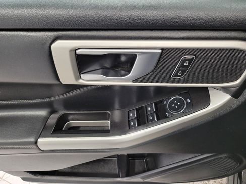 Used 2023 Ford Explorer XLT w/ Equipment Group 202A image 27