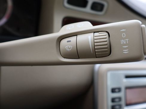 Used 2011 Volvo XC70 T6 image 33