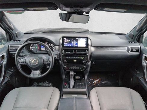 Used 2023 Lexus GX 460 w/ Black Line Special Edition image 18