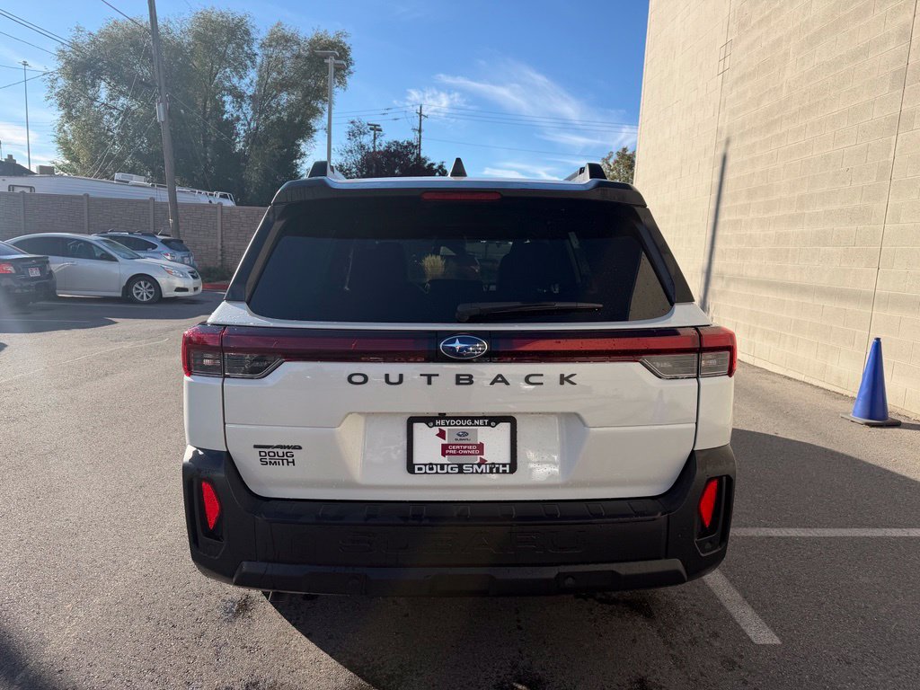 Used 2026 Subaru Outback Limited AWD/4WD image 4