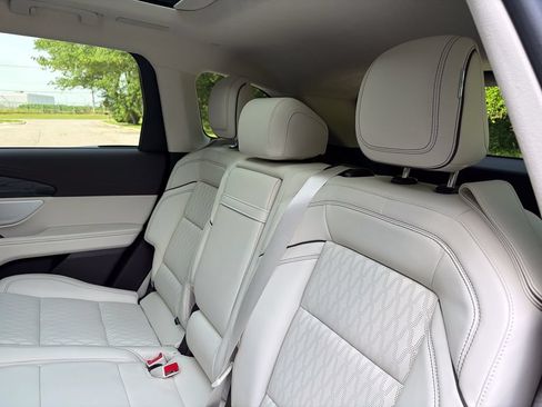 New 2026 Lincoln Nautilus Black Label w/ Jet Appearance Package AWD/4WD image 23