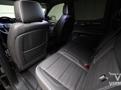 Used 2025 GMC Sierra 1500 AT4X AWD/4WD image 9