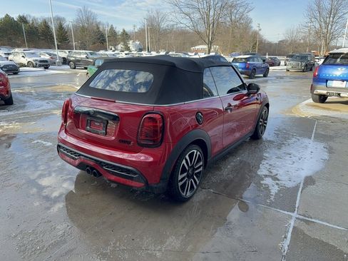 Certified 2023 MINI Cooper S image 4