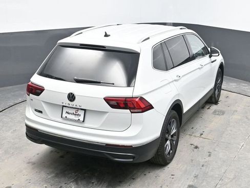 Used 2022 Volkswagen Tiguan SE image 26
