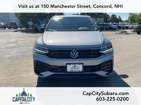 Used 2022 Volkswagen Tiguan SE R-Line AWD/4WD image 2