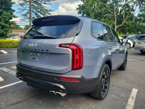 Used 2022 Kia Telluride SX AWD/4WD image 3