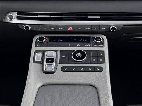 Used 2024 Hyundai Palisade SEL w/ Premium Package FWD image 25