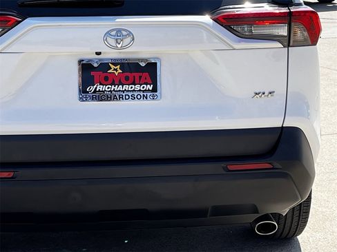 Used 2024 Toyota RAV4 XLE image 6