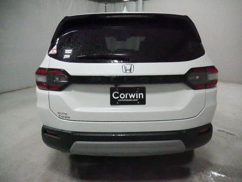 New 2025 Honda Pilot EX-L image 7