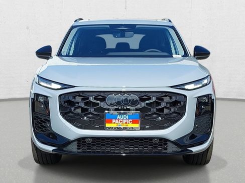 New 2026 Audi Q3 quattro 2.0T AWD/4WD image 2