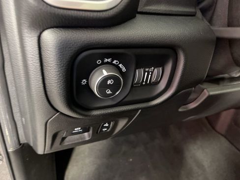 Used 2022 RAM 1500 Laramie w/ Laramie Southwest Edition image 29