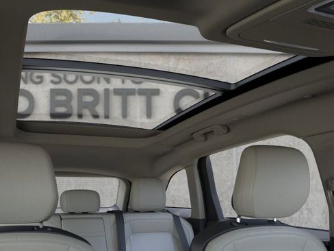 New 2026 Lincoln Nautilus Premier w/ Equipment Group 102A image 22