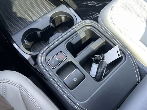 New 2026 Ford Mustang Mach-E Premium image 7