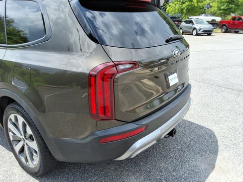 Used 2020 Kia Telluride S FWD image 13
