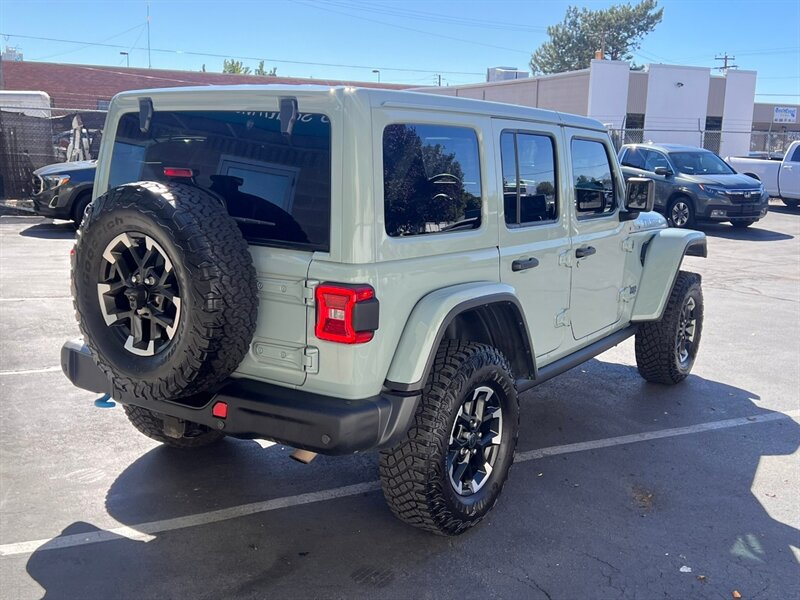Used 2024 Jeep Wrangler Unlimited Rubicon 4xe AWD/4WD image 7