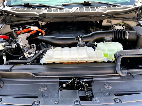 Used 2023 Ford F150 Lariat w/ Equipment Group 502A High AWD/4WD image 32