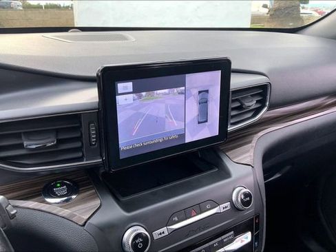 Used 2020 Ford Explorer Limited w/ Class III Trailer Tow Package image 21