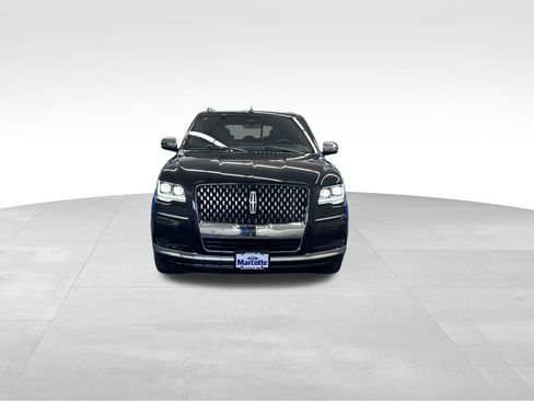 Used 2023 Lincoln Navigator Black Label AWD/4WD image 9