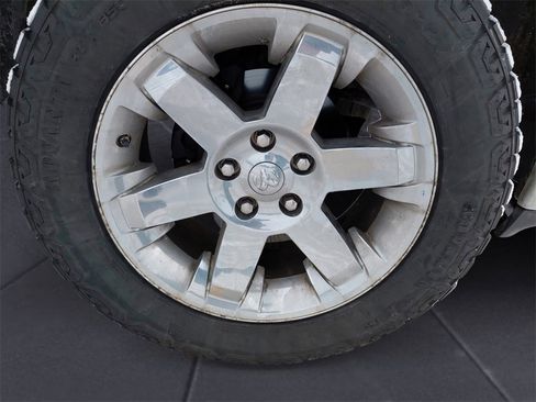 Used 2009 Dodge Ram 1500 Truck Laramie image 14