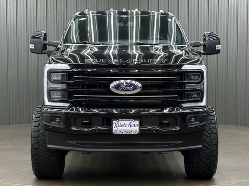 Used 2026 Ford F250 Platinum w/ FX4 Off-Road Package AWD/4WD image 8