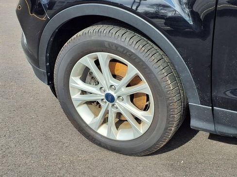 Used 2019 Ford Escape SE image 26