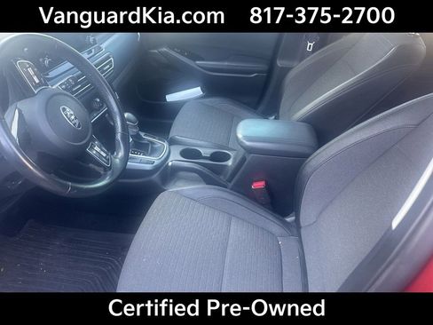 Certified 2021 Kia Seltos S image 2