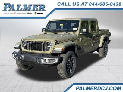 New 2025 Jeep Gladiator Sport w/ Premium Package