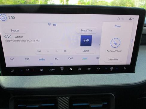 Used 2025 Ford Maverick XLT w/ XLT Luxury Package AWD/4WD image 16