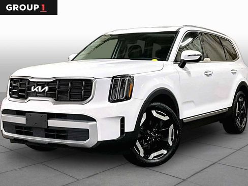 Used 2025 Kia Telluride S AWD/4WD image 1