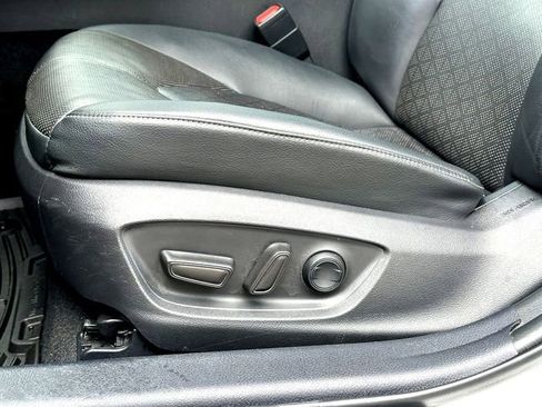 Used 2022 Toyota Camry XSE w/ Navigation Package FWD image 12