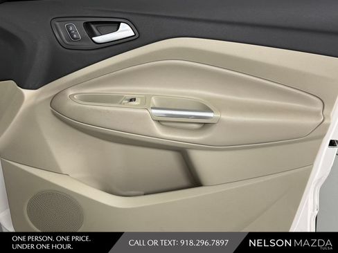 Used 2019 Ford Escape Titanium FWD image 45