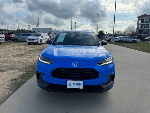 Certified 2026 Honda HR-V Sport image 3