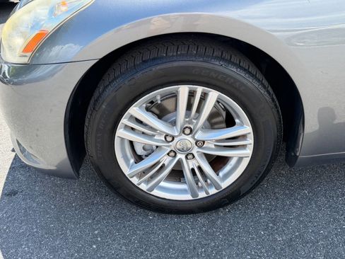 Used 2013 INFINITI G37 x Sedan w/ Premium Pkg AWD/4WD image 14