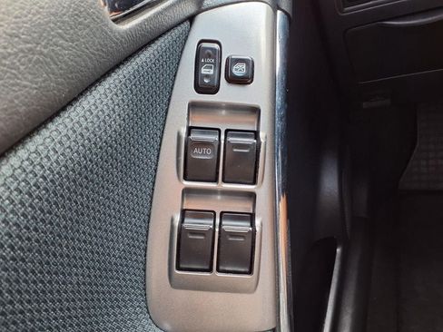 Used 2008 Toyota Matrix XR w/ Extra Value Pkg 1 FWD image 24