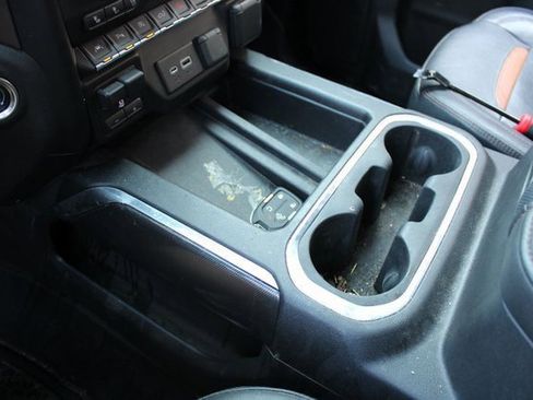 Used 2021 GMC Sierra 1500 AT4 w/ Technology Package image 27