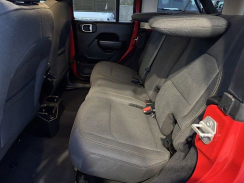 Used 2024 Jeep Wrangler Unlimited Sport image 10