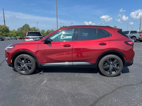 Used 2024 Buick Envision Sport Touring AWD/4WD image 3