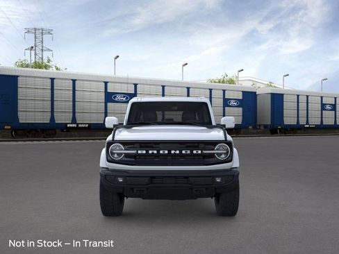 New 2025 Ford Bronco Outer Banks image 25