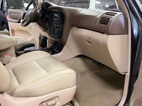 Used 1999 Toyota Land Cruiser AWD/4WD image 23