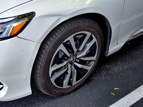 Used 2019 Honda Accord Touring image 23
