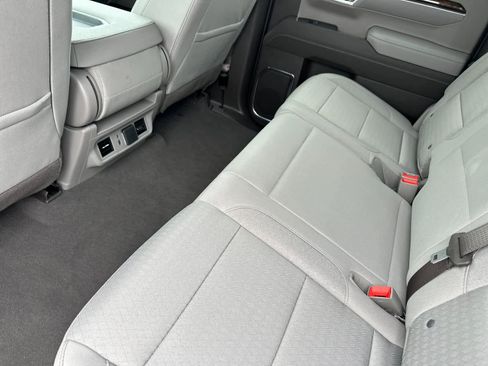 New 2026 GMC Sierra 1500 SLE w/ LPO, Black Badging Package image 11