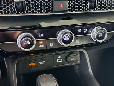 Certified 2024 Honda Civic Sport image 17
