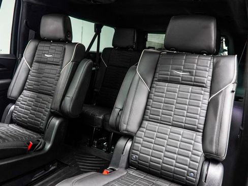 Used 2024 Cadillac Escalade ESV Premium Luxury Platinum AWD/4WD image 50