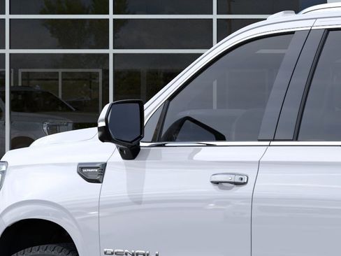 New 2026 GMC Yukon XL Denali Ultimate AWD/4WD image 13
