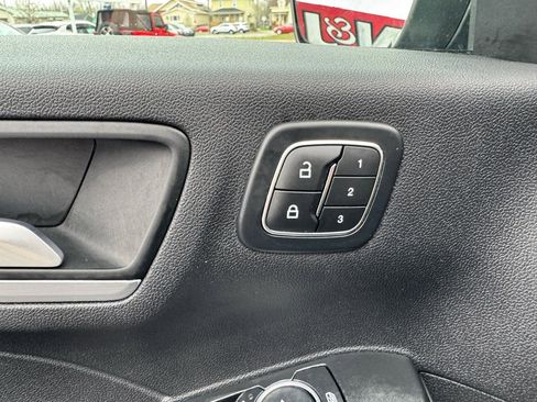 Used 2025 Ford Escape Platinum image 13