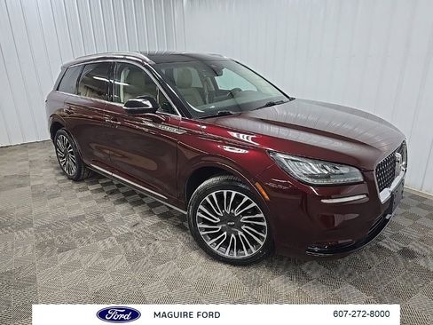 Used 2021 Lincoln Corsair Reserve w/ Sport Package image 7