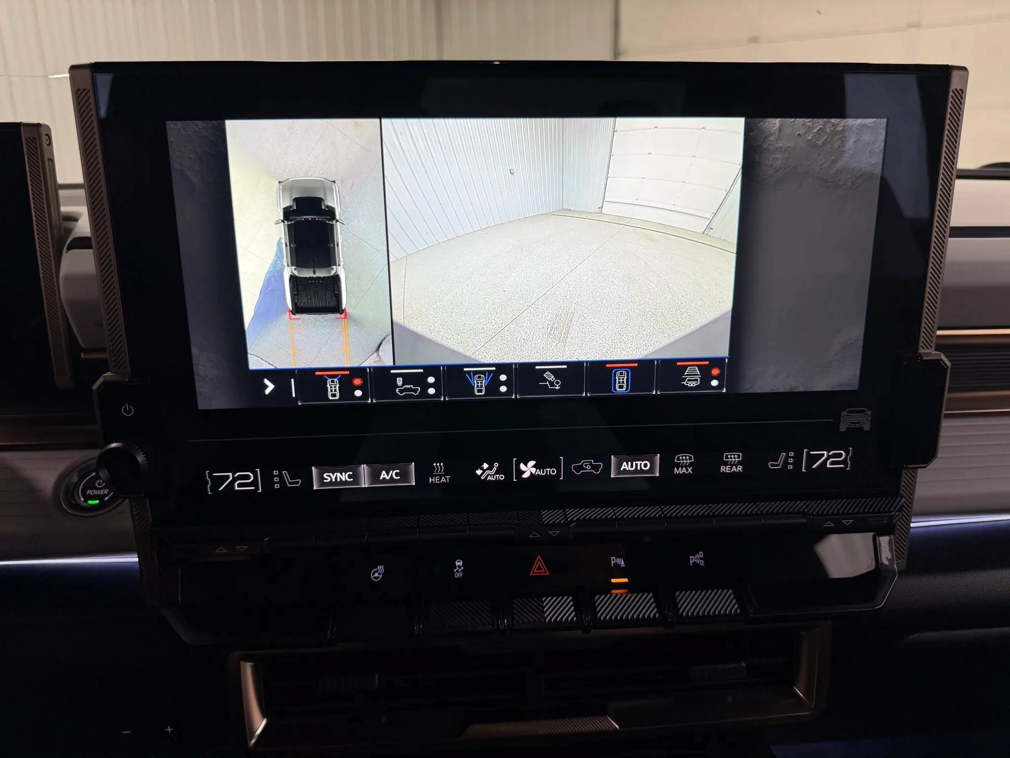 Used 2025 GMC Hummer EV 3X AWD/4WD image 23