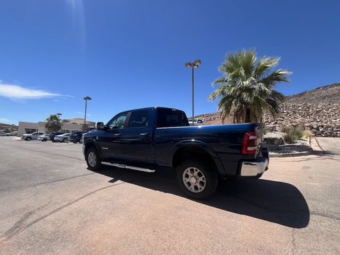 Used 2021 RAM 2500 Laramie AWD/4WD image 3